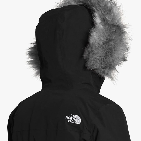 THE NORTH FACE Women’s Arctic Parka, Black, XL, like new! - Picture 5 of 8